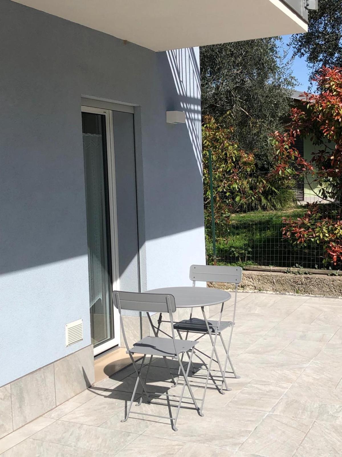 Lotus Garda Bed and Breakfast Riva del Garda Eksteriør billede